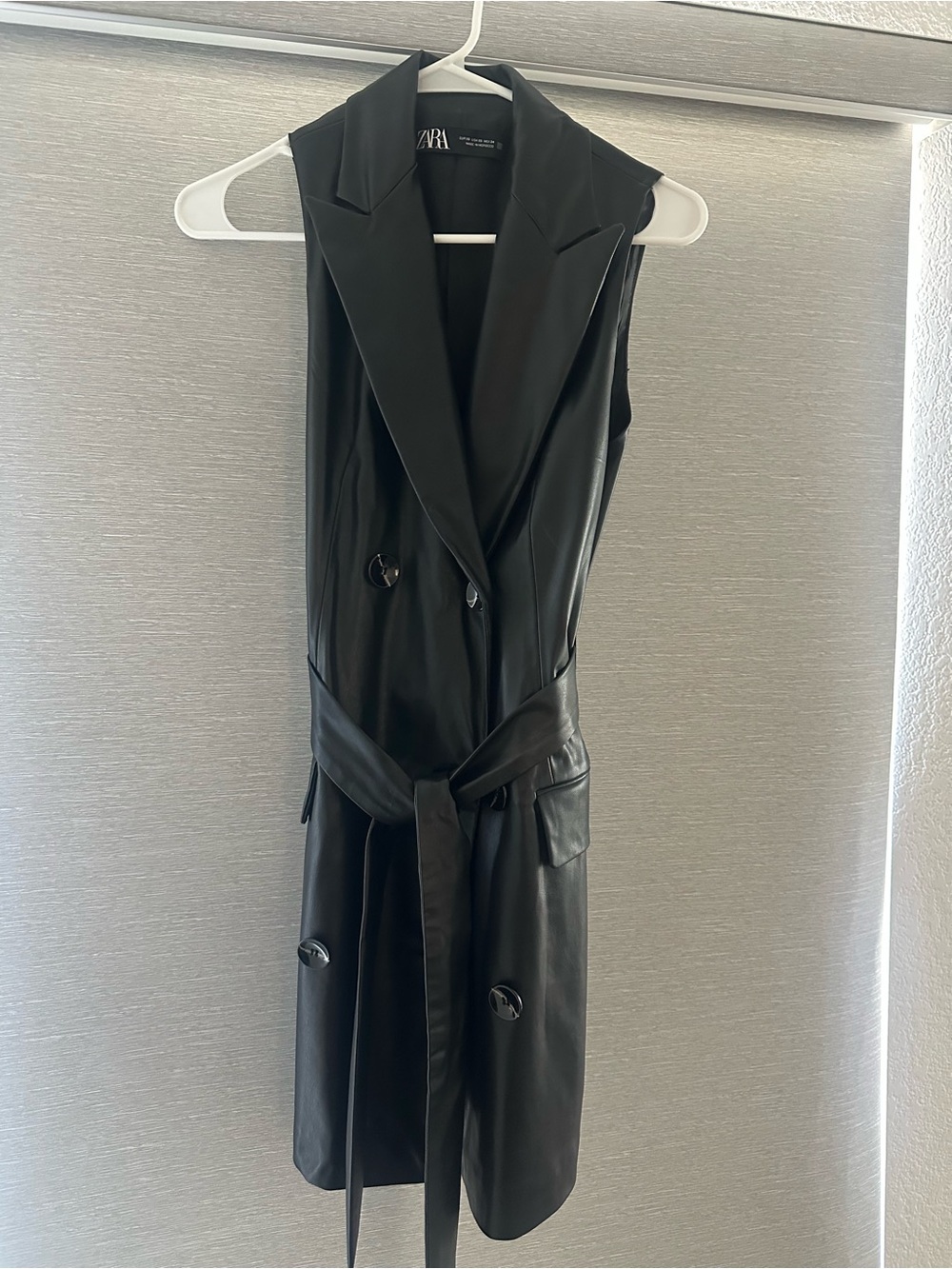 Zara Black Sleeveless Faux Leather Trench Vest with Belt